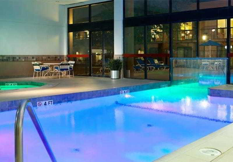Courtyard Dallas Arlington/entertainment District 3* Arlington